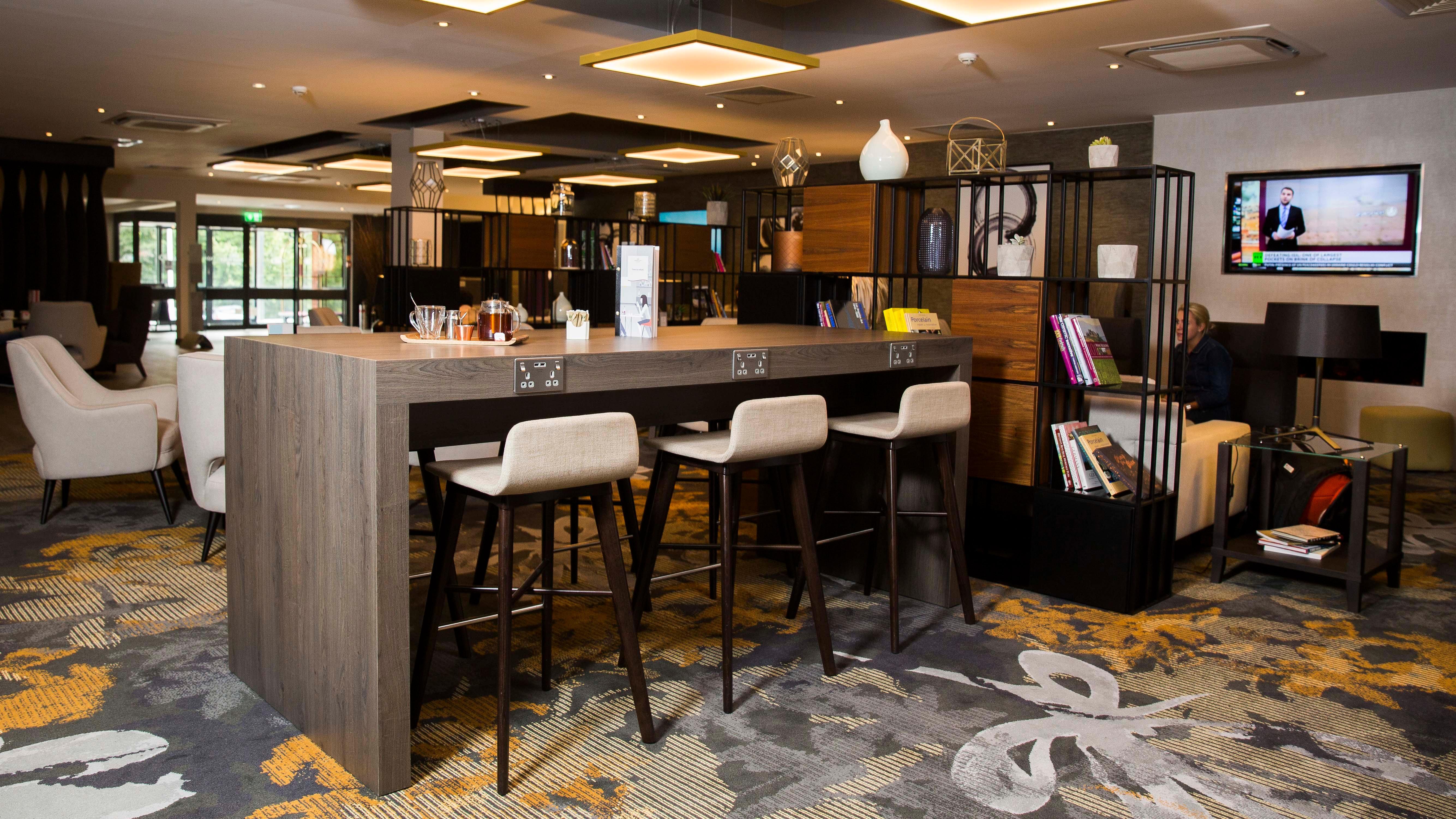 Hotel Crowne Plaza Basingstoke By Ihg Zewnętrze zdjęcie